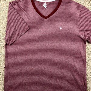 Volcom T Shirt Mens XL Short Sleeve Red Striped Cotton V Neck With White Logo